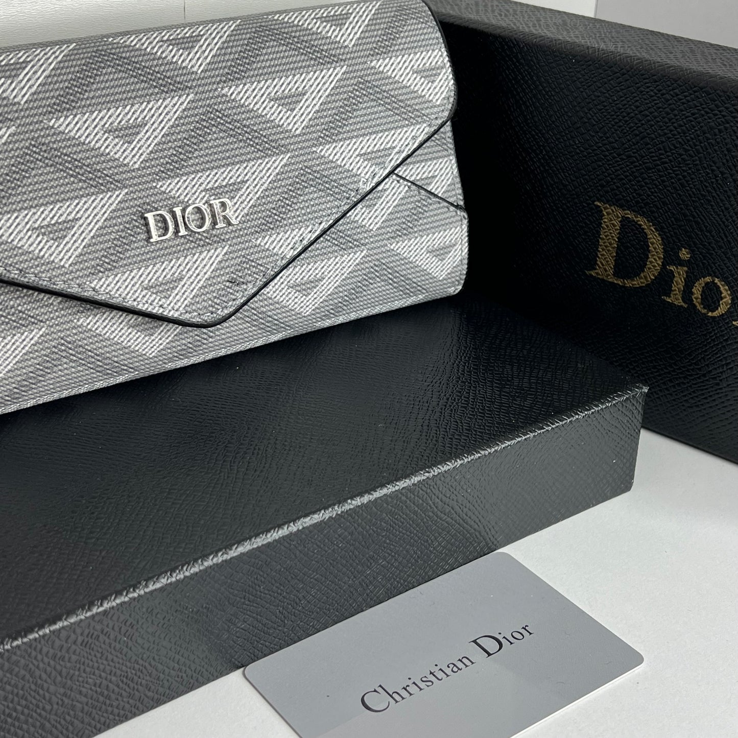 Pochette Dior Gris