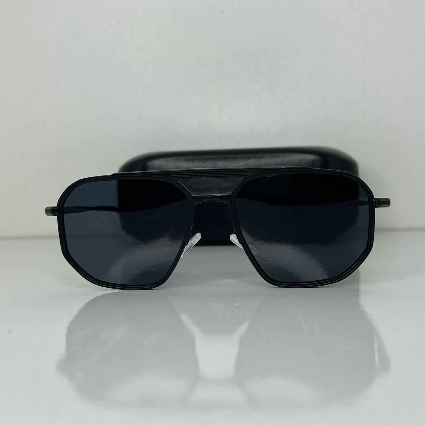 Lunettes Noir Titan
