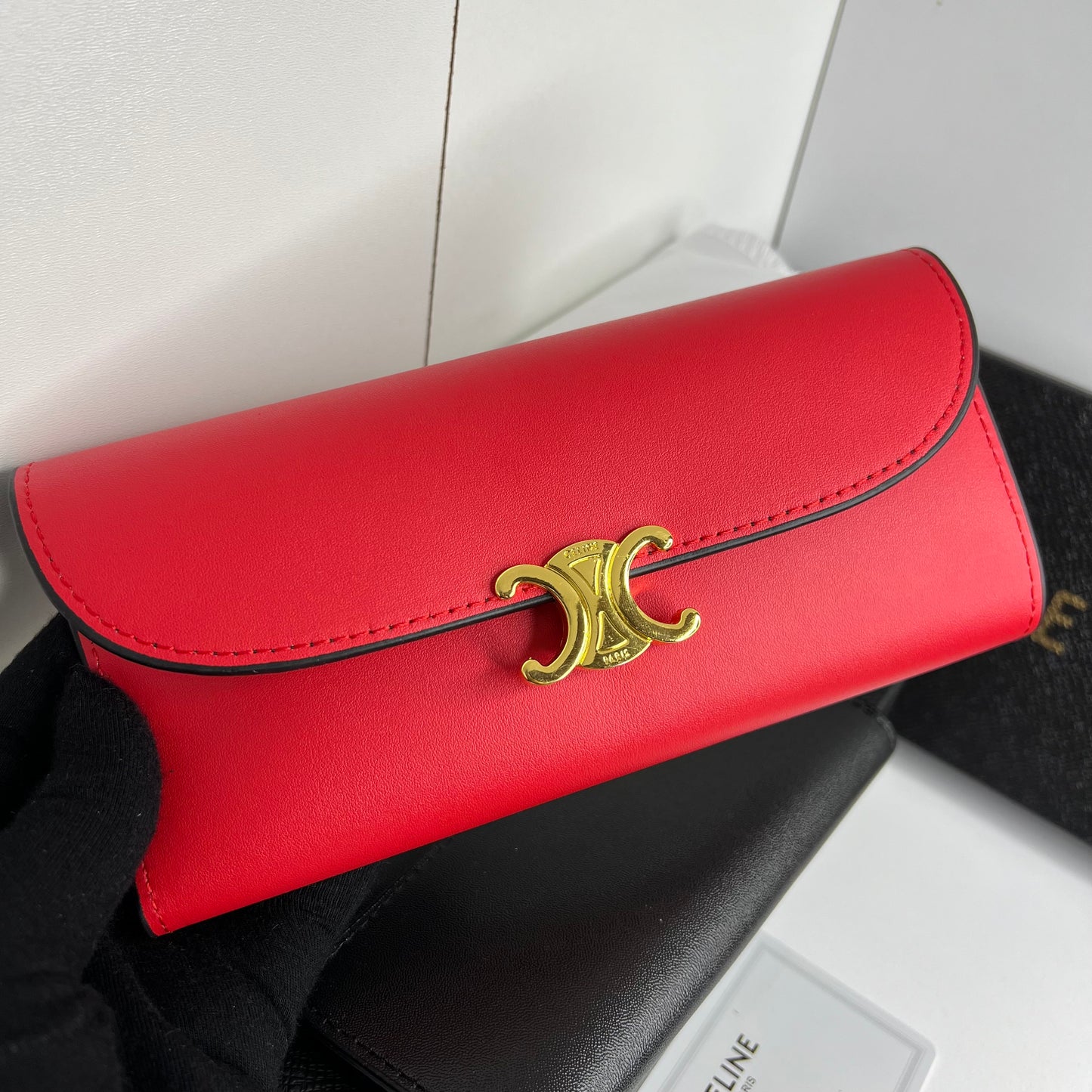 Pochette céline Rouge