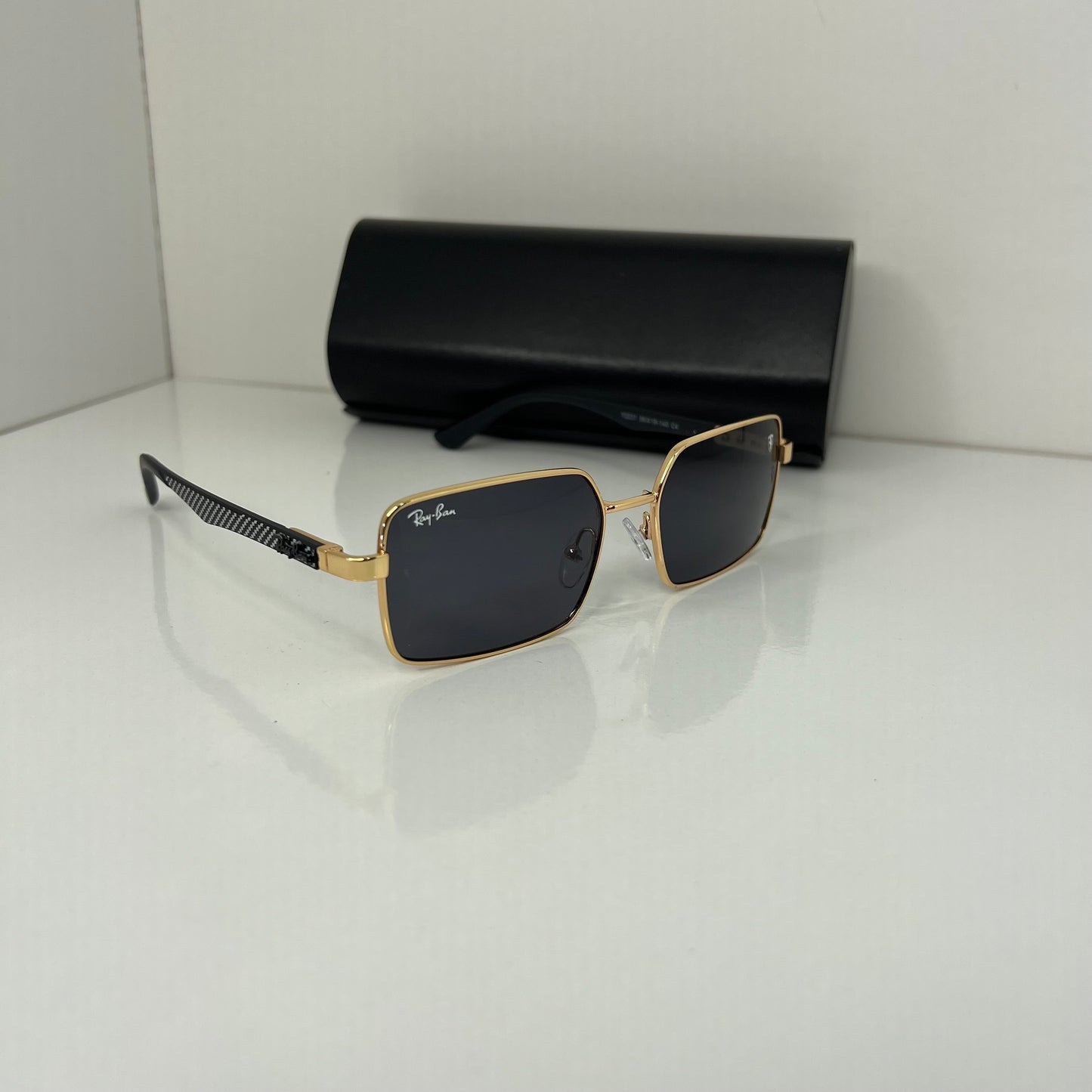 Lunettes rayban carré Noir dégradé